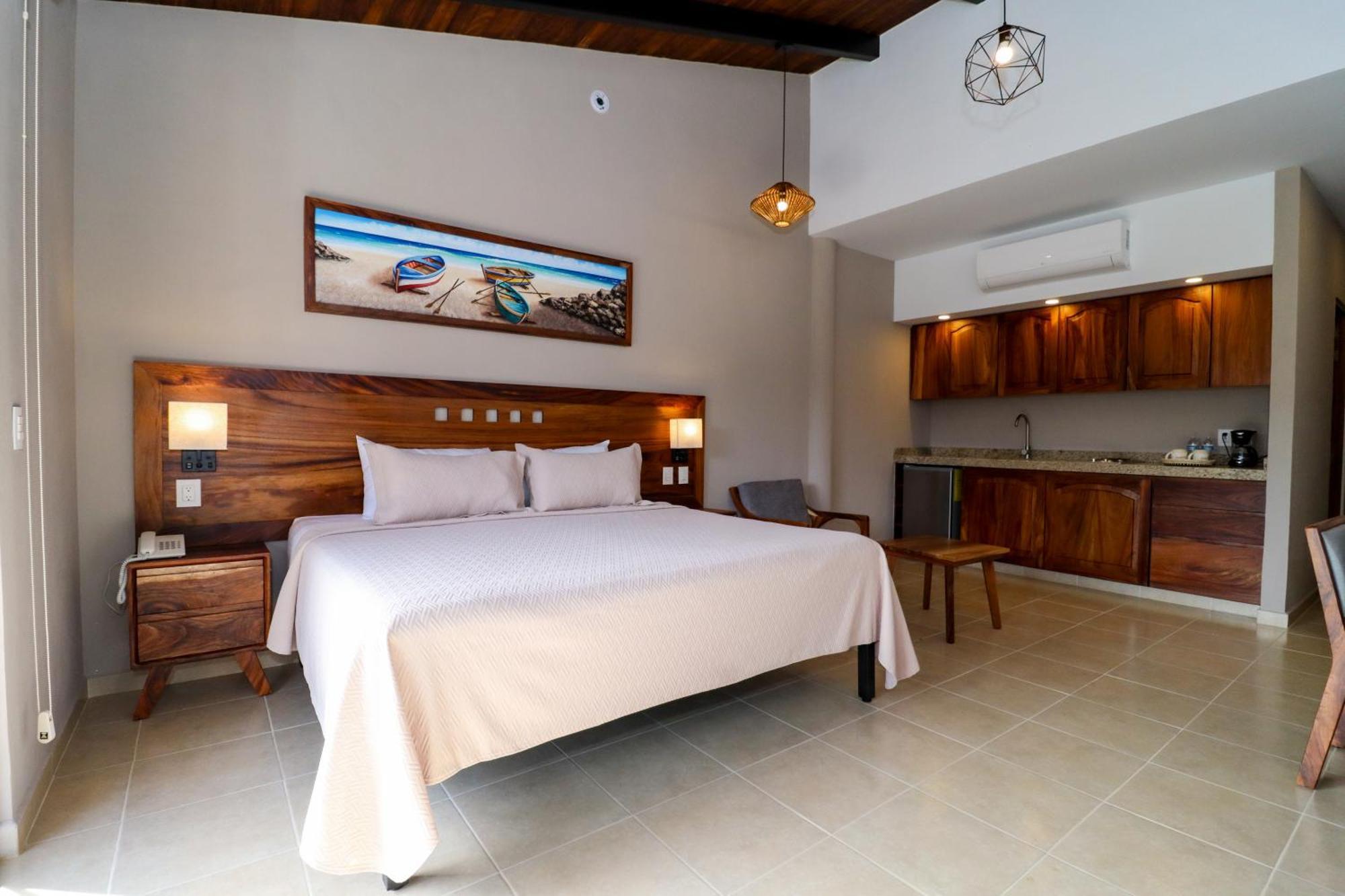 River Park Hotel Пуэрто-Вальярта Экстерьер фото